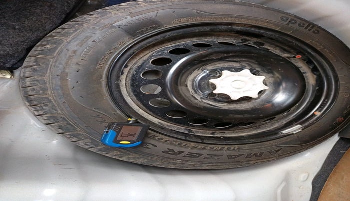 2016 Hyundai Grand i10 ASTA AT 1.2 KAPPA VTVT, Petrol, Automatic, 23,622 km, tyre