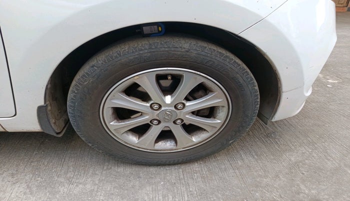 2016 Hyundai Grand i10 ASTA AT 1.2 KAPPA VTVT, Petrol, Automatic, 23,622 km, tyre