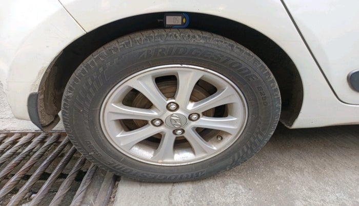 2016 Hyundai Grand i10 ASTA AT 1.2 KAPPA VTVT, Petrol, Automatic, 23,622 km, tyre