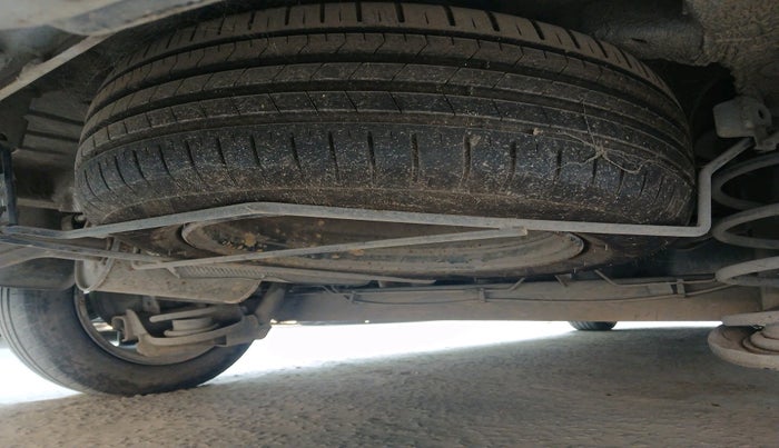 2018 Renault Lodgy 85 PS RXL STEPWAY 8 STR, Diesel, Manual, 86,586 km, tyre