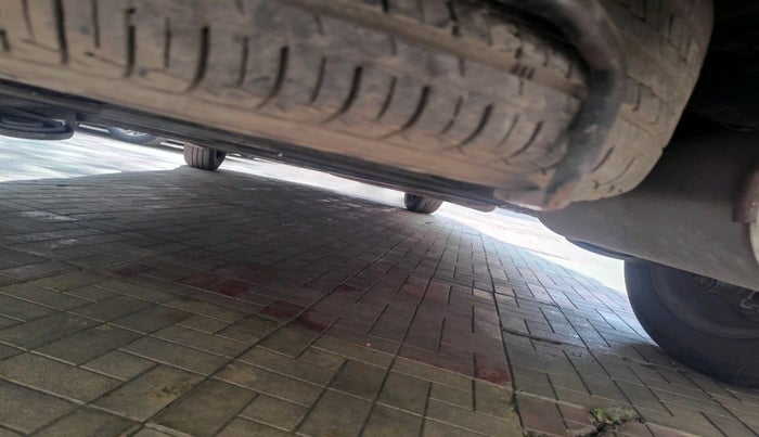 2014 Maruti Ertiga VXI, CNG, Manual, 70,315 km, tyre