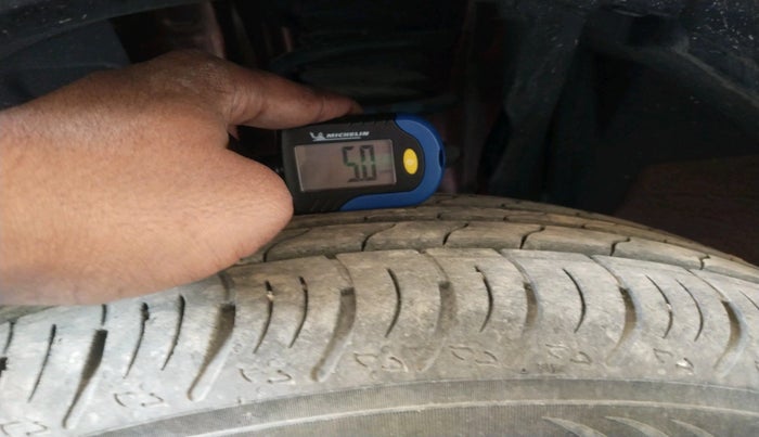 2023 Renault Kiger RXZ MT, Petrol, Manual, 19,689 km, tyre