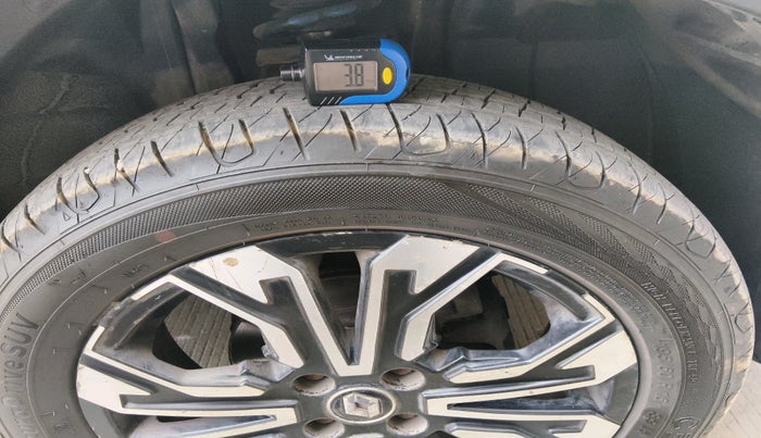 2022 Renault Kiger RXT (O) AMT DUAL TONE, Petrol, Automatic, 49,174 km, tyre