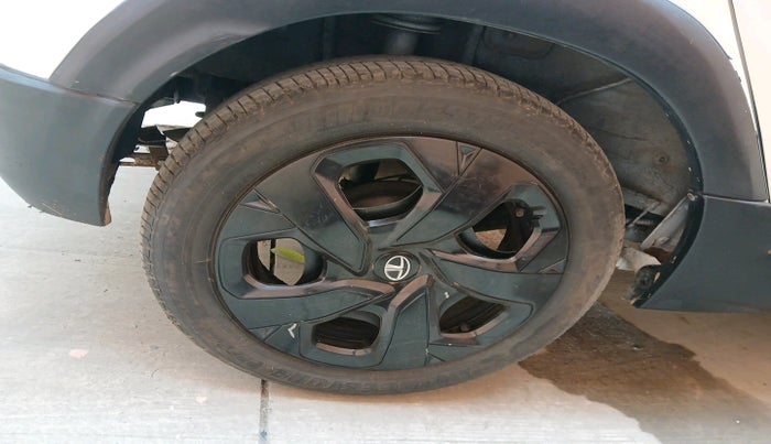 2022 Tata TIAGO NRG XZ MT, Petrol, Manual, 18,411 km, tyre