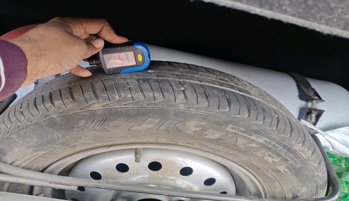 2020 Maruti New Wagon-R LXI CNG 1.0, CNG, Manual, 86,075 km, tyre