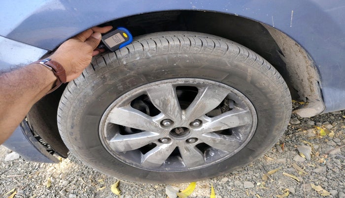 2015 Hyundai Xcent S (O) 1.2, Petrol, Manual, 91,731 km, tyre