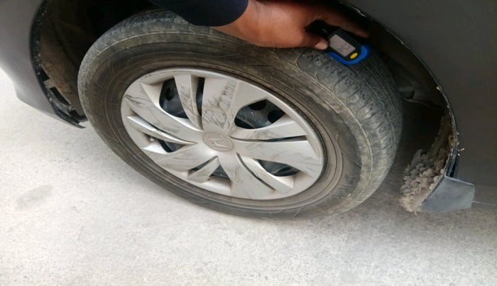 2020 Honda Amaze 1.2L I-VTEC S, Petrol, Manual, 1,23,405 km, tyre