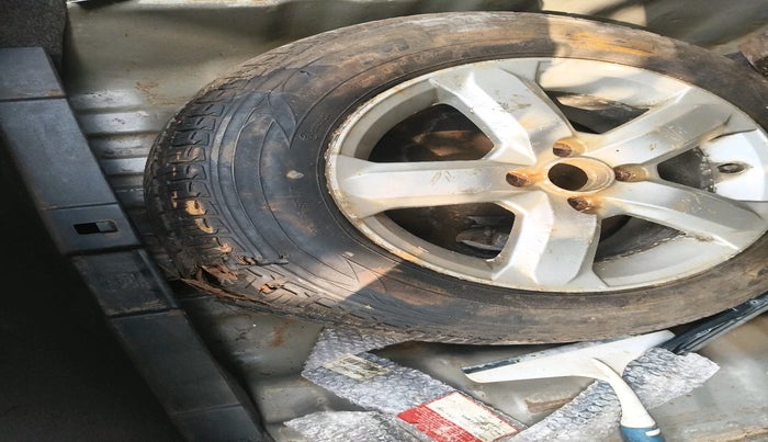 2013 Honda City 1.5L I-VTEC S MT, Petrol, Manual, 95,622 km, tyre