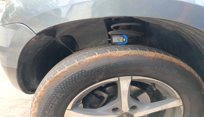 2014 Renault Duster 85 PS RXL DIESEL, Diesel, Manual, 48,430 km, tyre