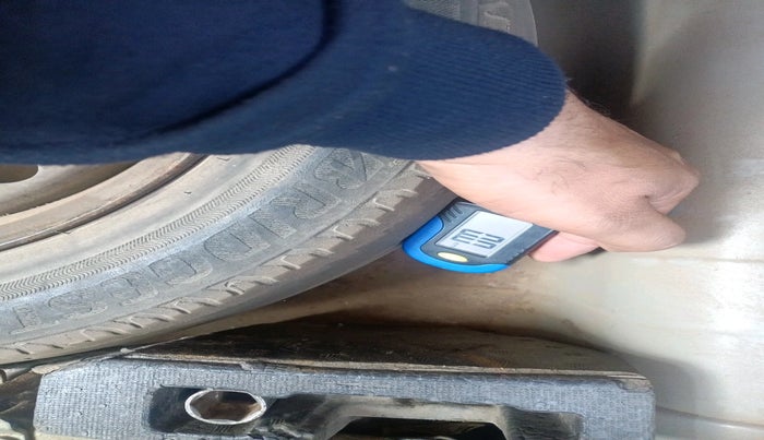 2014 Honda Amaze 1.5L I-DTEC S, Diesel, Manual, 89,841 km, tyre