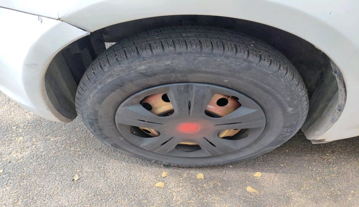 2017 Maruti Swift Dzire TOUR DIESEL, Diesel, Manual, 91,559 km, tyre