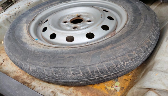 2017 Maruti Swift Dzire TOUR DIESEL, Diesel, Manual, 91,559 km, tyre