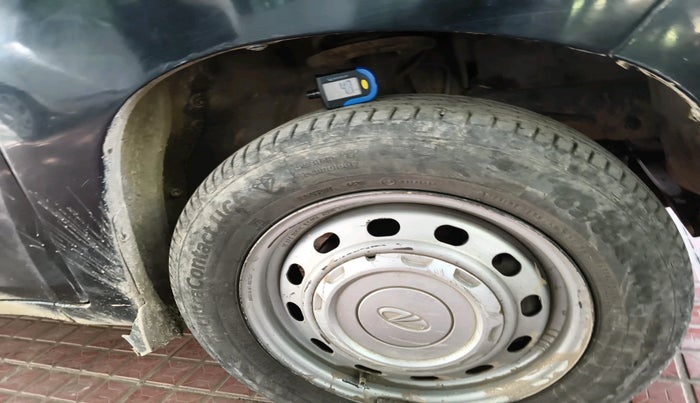 2016 Mahindra Kuv100 K2 PLUS D 6 STR, Diesel, Manual, 1,07,569 km, tyre