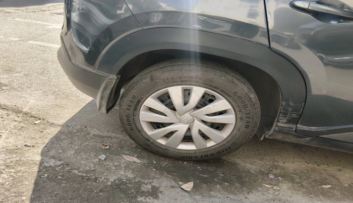 2023 Honda ELEVATE V MT, Petrol, Manual, 33,981 km, tyre