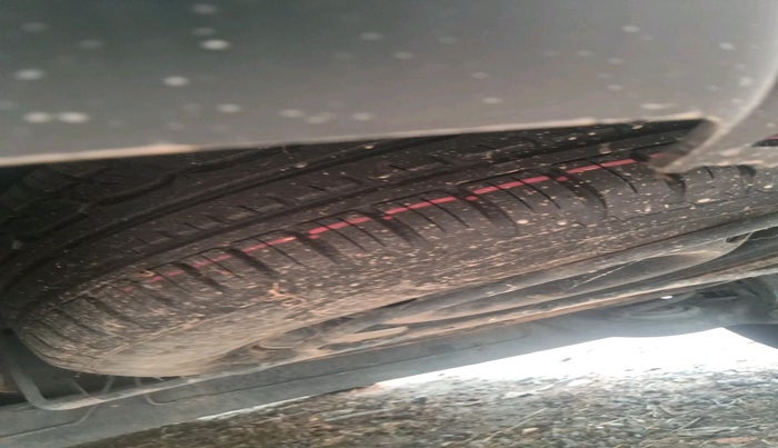 2019 Renault Duster RXS PETROL, Petrol, Manual, 60,454 km, tyre