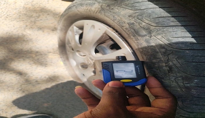 2012 Honda Brio S MT, Petrol, Manual, 66,450 km, tyre