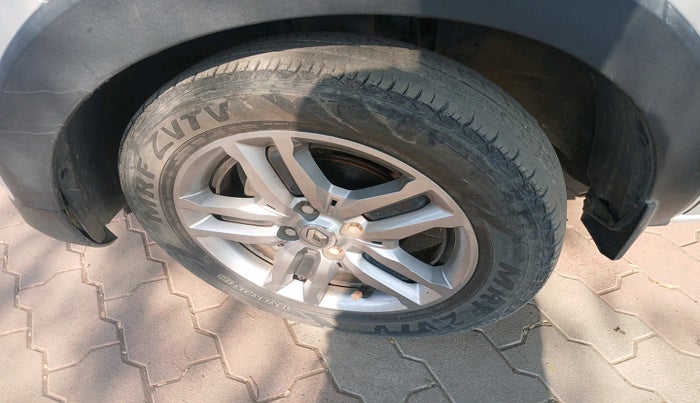 2020 Renault TRIBER RXZ, Petrol, Manual, 31,669 km, tyre