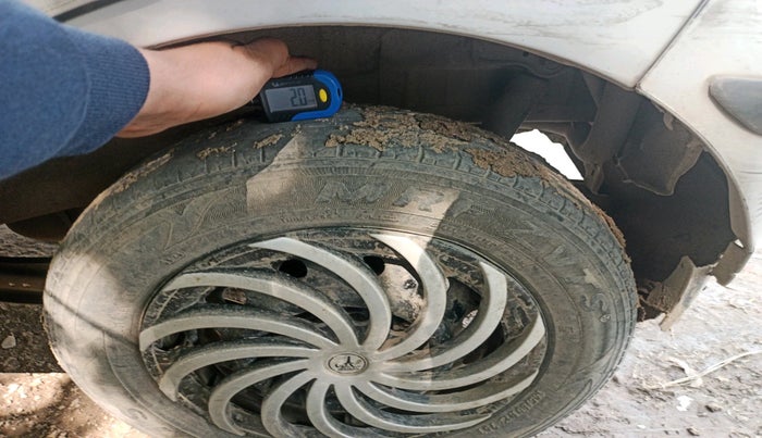 2017 Maruti Wagon R 1.0 LXI CNG, CNG, Manual, 1,27,507 km, tyre