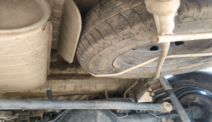 2022 Maruti Eeco 5 STR AC (O), CNG, Manual, 78,979 km, tyre