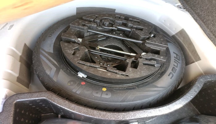 2018 Skoda Rapid AMBITION 1.5 TDI AT, Diesel, Automatic, 68,818 km, tyre