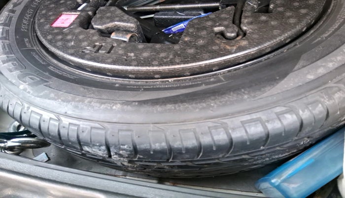 2016 Hyundai Creta SX (O) 1.6 DIESEL, Diesel, Manual, 73,848 km, tyre