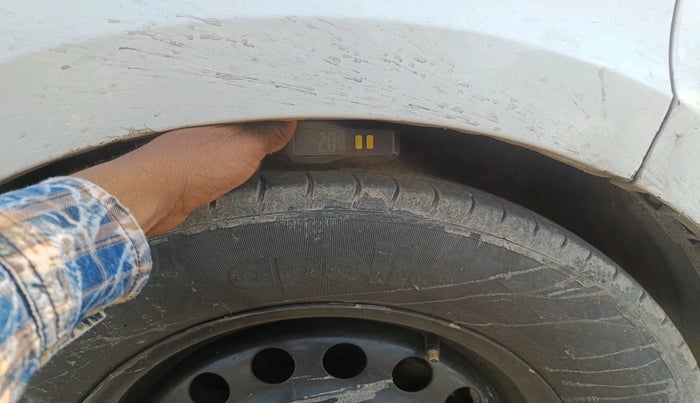 2013 Chevrolet Enjoy 1.3 LS 8 STR, Diesel, Manual, 1,18,253 km, tyre