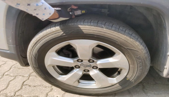 2017 Jeep Compass LIMITED 1.4 PETROL AT, Petrol, Automatic, 75,451 km, tyre