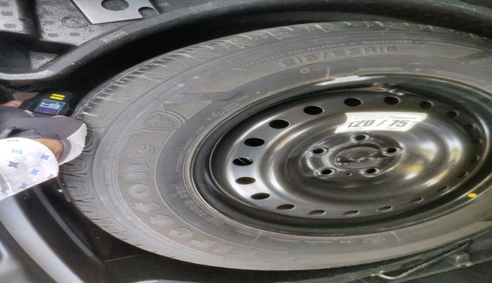 2017 Jeep Compass LIMITED 1.4 PETROL AT, Petrol, Automatic, 75,451 km, tyre