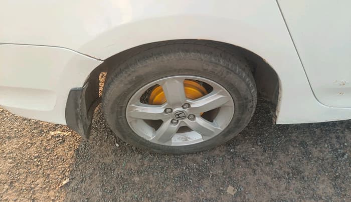 2012 Honda City 1.5L I-VTEC S MT, CNG, Manual, 71,950 km, tyre