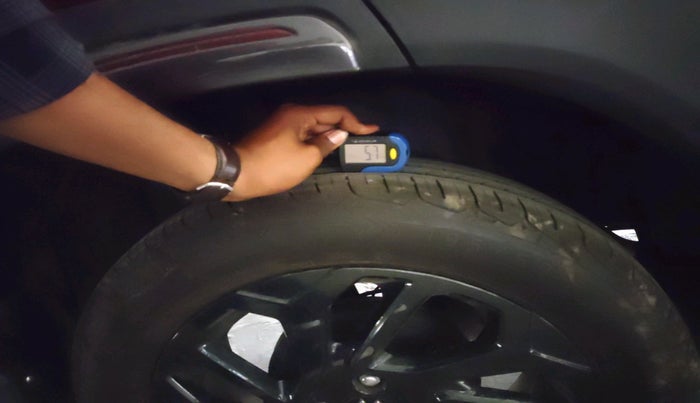 2025 Maruti FRONX DELTA PLUS 1.2MT, Petrol, Manual, 3,934 km, tyre