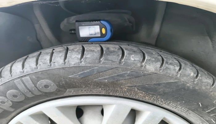 2015 Tata Indigo ECS LX CR4, Diesel, Manual, 63,166 km, tyre