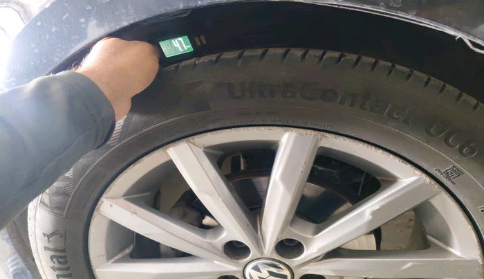 2019 Volkswagen Vento HIGHLINE PLUS 1.5 AT, Diesel, Automatic, 1,80,233 km, tyre