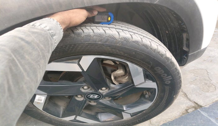 2024 Hyundai ALCAZAR 1.5 SIGNATURE (O) TURBO DCT 7, Petrol, Automatic, 20,809 km, tyre