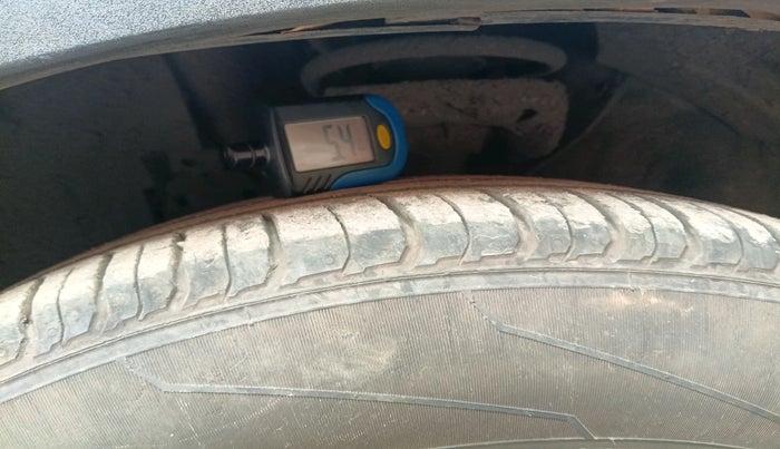 2019 Hyundai VENUE SX 1.0 TURBO, Petrol, Manual, 1,10,417 km, tyre