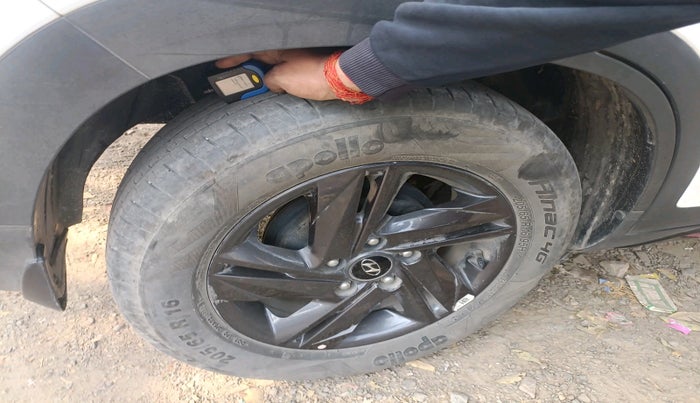 2022 Hyundai Creta S PLUS KNIGHT 1.5 PETROL, Petrol, Manual, 37,733 km, tyre