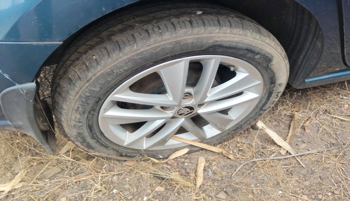 2017 Skoda Rapid STYLE 1.5 TDI AT, Diesel, Automatic, 75,880 km, tyre