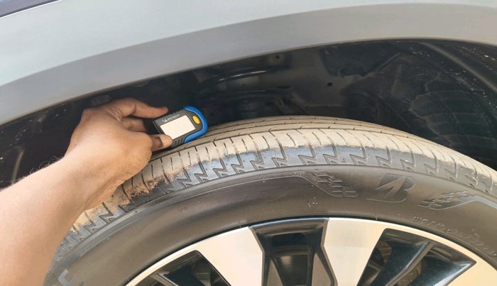 2023 Honda ELEVATE ZX MT, Petrol, Manual, 10,606 km, tyre