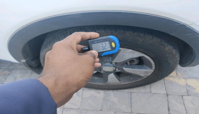 2018 Tata NEXON XZA PLUS DIESEL, Diesel, Automatic, 62,507 km, tyre