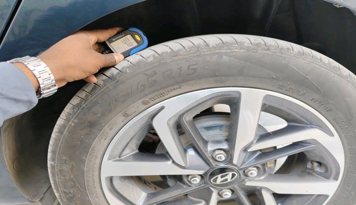 2022 Hyundai GRAND I10 NIOS ASTA 1.2 KAPPA VTVT CNG, CNG, Manual, 65,360 km, tyre