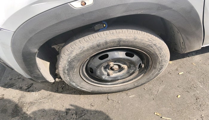 2018 Renault Kwid RXL, Petrol, Manual, 1,08,155 km, tyre