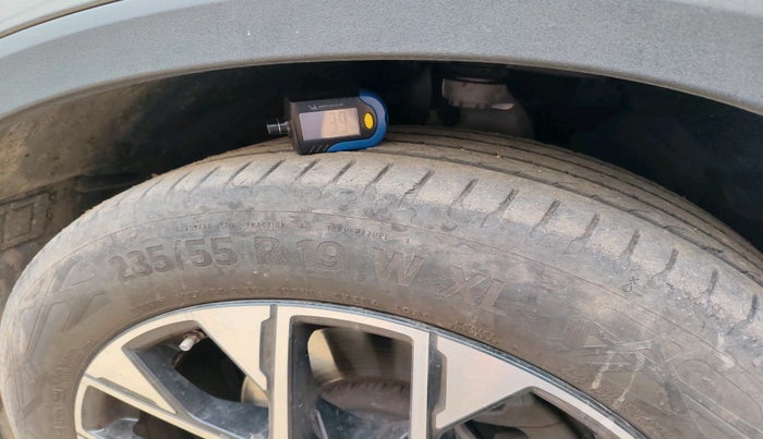 2023 Mercedes Benz GLC CLASS 300 4MATIC, Petrol, Automatic, 26,804 km, tyre