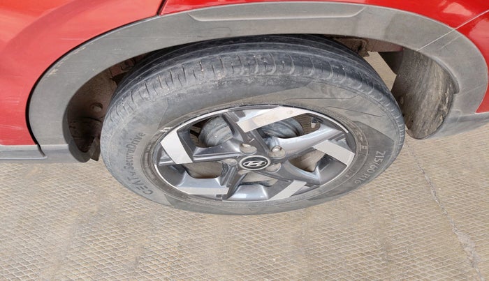 2020 Hyundai VENUE SX 1.0 TURBO, Petrol, Manual, 87,229 km, tyre