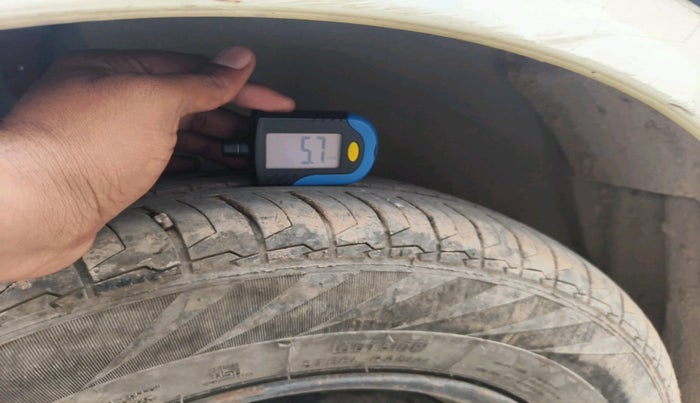 2012 Maruti Swift Dzire VXI, Petrol, Manual, 39,287 km, tyre