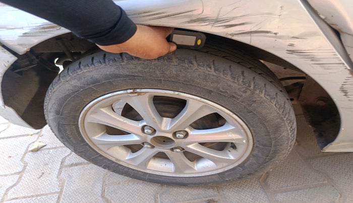 2014 Hyundai Grand i10 ASTA 1.1 CRDI, Diesel, Manual, 83,824 km, tyre