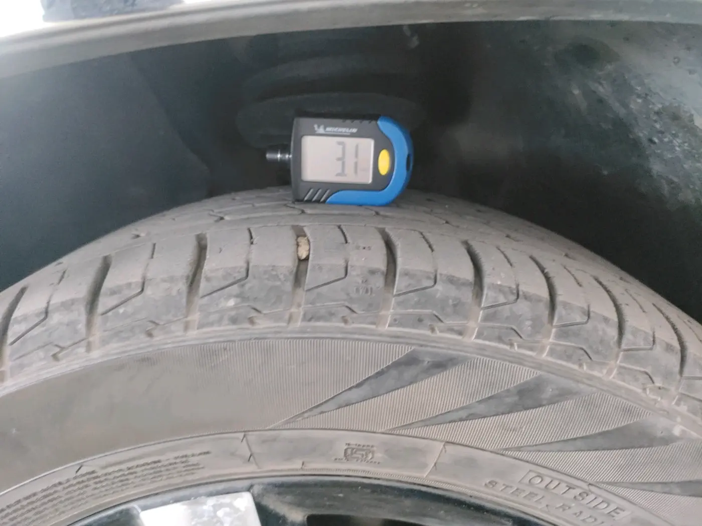 2019 MG HECTOR SHARP HYBRID 1.5 PETROL, Petrol, Manual, 82,214 km, tyre