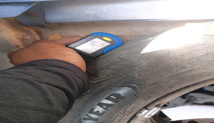 2019 Honda Amaze 1.2L I-VTEC S, Petrol, Manual, 1,01,963 km, tyre