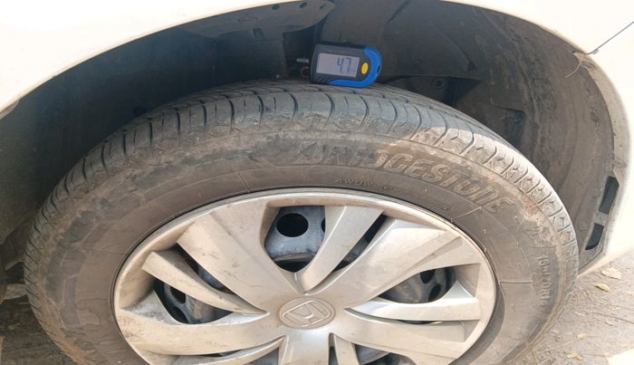 2019 Honda Amaze 1.2L I-VTEC S, Petrol, Manual, 1,01,963 km, tyre