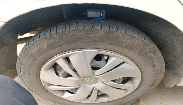 2019 Honda Amaze 1.2L I-VTEC S, Petrol, Manual, 1,01,963 km, tyre