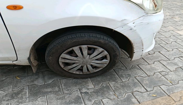2015 Datsun Go D, CNG, Manual, 1,36,300 km, tyre