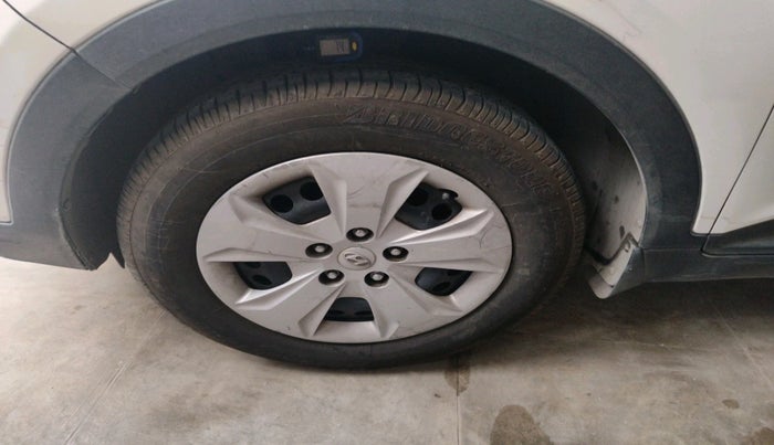 2018 Hyundai Creta S 1.4 DIESEL, Diesel, Manual, 1,10,467 km, tyre